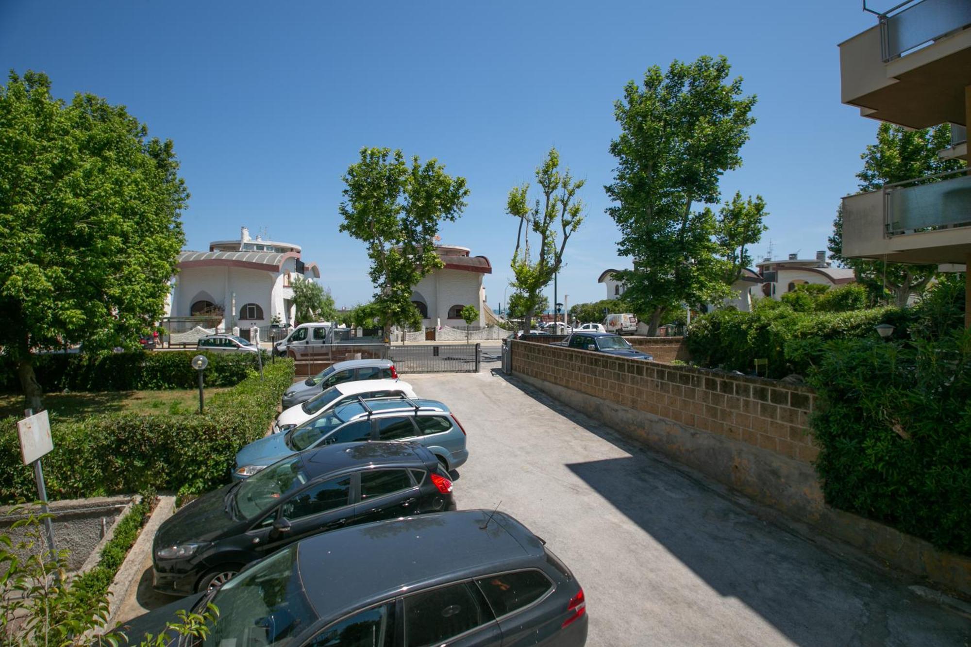 Koala Holiday Apartment Pescara Eksteriør billede